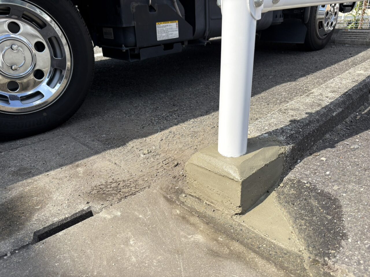 ガードパイプ工事の施工写真